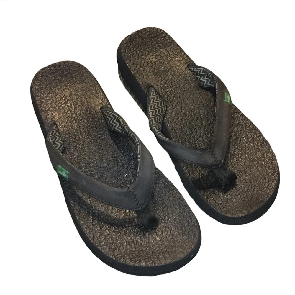Sanuk Brown Slide On Open Toe Sandals Women’s Size 7